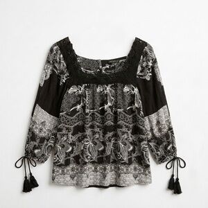 Joe & Elle Boho Paisley Crochet Lace Trim Blouse with Tassel Sleeves - Small
